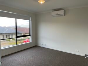 8 Newry Street, WOLLERT, VIC 3750 AUS