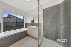 39 Vautier Avenue, MICKLEHAM, VIC 3064 AUS
