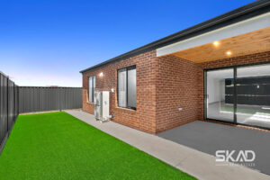 4 Clockwise Street, GREENVALE, VIC 3059 AUS