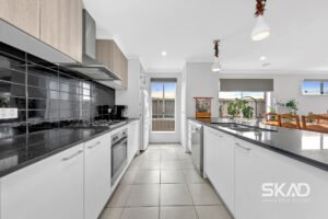 16 Mount Eliza Avenue, WALLAN, VIC 3756 AUS
