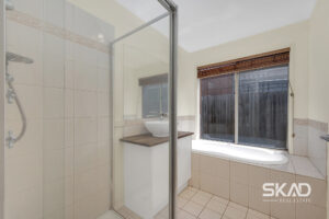 39 Limpopa Square, ROXBURGH PARK, VIC 3064 AUS