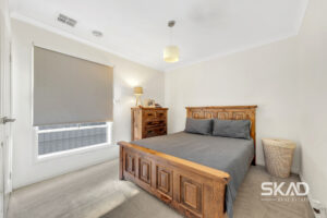 31 Dalmeny Way, MERNDA, VIC 3754 AUS