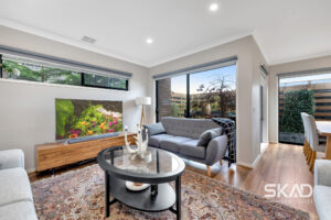 21 Kenora Way, MICKLEHAM, VIC 3064 AUS
