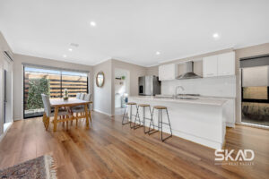 21 Kenora Way, MICKLEHAM, VIC 3064 AUS