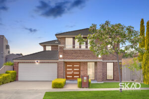 12 Watersedge Way, ROXBURGH PARK, VIC 3064 AUS