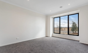 5 Foxley Crescent, MICKLEHAM, VIC 3064 AUS
