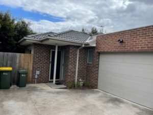 5 Pleasant Road, THOMASTOWN, VIC 3074 AUS