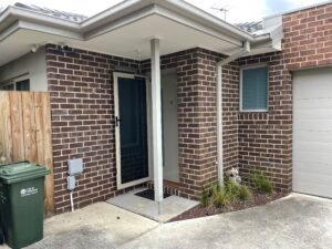 5 Pleasant Road, THOMASTOWN, VIC 3074 AUS