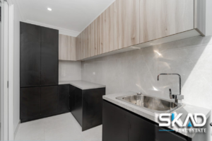 124 Compass Drive, GREENVALE, VIC 3059 AUS