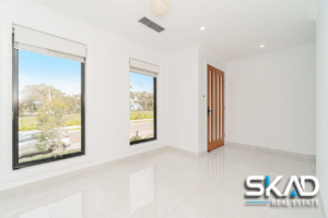 124 Compass Drive, GREENVALE, VIC 3059 AUS