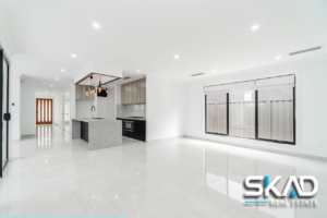 124 Compass Drive, GREENVALE, VIC 3059 AUS