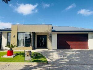 40 Valiant Crescent, CRAIGIEBURN, VIC 3064 AUS