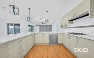 18 Mount Eccles Way, SOUTH MORANG, VIC 3752 AUS