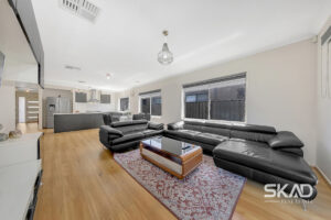 94 Moor Park Drive, CRAIGIEBURN, VIC 3064 AUS