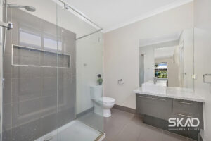 94 Moor Park Drive, CRAIGIEBURN, VIC 3064 AUS