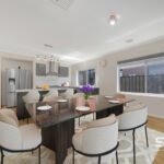 94 Moor Park Drive, CRAIGIEBURN, VIC 3064 AUS