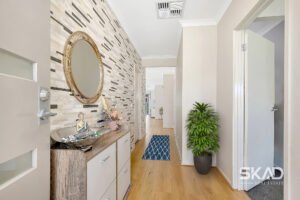94 Moor Park Drive, CRAIGIEBURN, VIC 3064 AUS