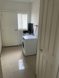 21 Cockatiel Circuit, CRAIGIEBURN, VIC 3064 AUS