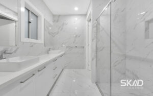 25 Huntingfield Street, THORNHILL PARK, VIC 3335 AUS