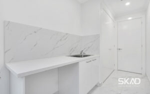 25 Huntingfield Street, THORNHILL PARK, VIC 3335 AUS