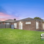 17 Serendip Crescent, GREENVALE, VIC 3059 AUS