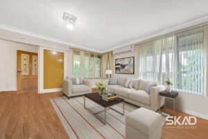 21 Simpson Street, THOMASTOWN, VIC 3074 AUS