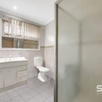 21 Simpson Street, THOMASTOWN, VIC 3074 AUS