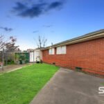 21 Simpson Street, THOMASTOWN, VIC 3074 AUS