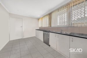 21 Simpson Street, THOMASTOWN, VIC 3074 AUS