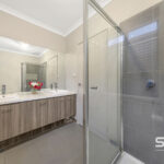 5 Gunther Way, WOLLERT, VIC 3750 AUS