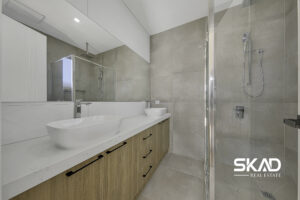19 Tatarian Road, SUNBURY, VIC 3429 AUS