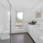 18 Mount View Road, WANDONG, VIC 3758 AUS