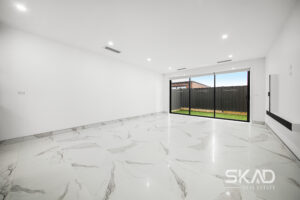 34 Dashing Road, CRAIGIEBURN, VIC 3064 AUS