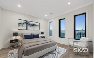 4 Meadow Lane, WOLLERT, VIC 3750 AUS