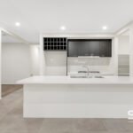 4 Meadow Lane, WOLLERT, VIC 3750 AUS