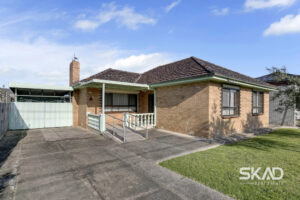 54 Mount View Road, THOMASTOWN, VIC 3074 AUS