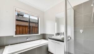 60 Mackenzie Drive, WOLLERT, VIC 3750 AUS
