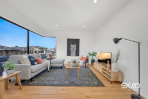 16 Crestwood Road, GREENVALE, VIC 3059 AUS