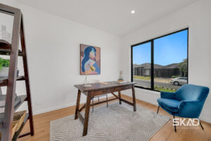 16 Crestwood Road, GREENVALE, VIC 3059 AUS