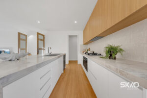 16 Crestwood Road, GREENVALE, VIC 3059 AUS