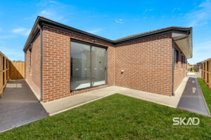 10 Avignon Street, WOLLERT, VIC 3750 AUS