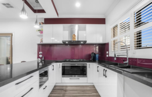 7 Carlingford Road, MICKLEHAM, VIC 3064 AUS