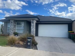 19 Willaroy Boulevard, DONNYBROOK, VIC 3064 AUS