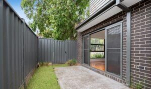 7 Rhodes Parade, PASCOE VALE, VIC 3044 AUS