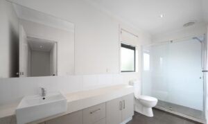 7 Rhodes Parade, PASCOE VALE, VIC 3044 AUS