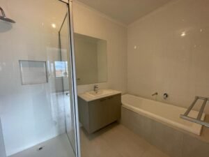 16 Brotus Way, DONNYBROOK, VIC 3064 AUS