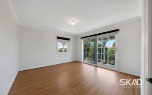 14 Cooma Lane, CRAIGIEBURN, VIC 3064 AUS