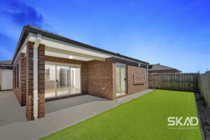 5 Sedate Drive, ROCKBANK, VIC 3335 AUS