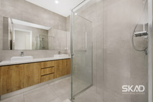 104 Gallantry Avenue, CRAIGIEBURN, VIC 3064 AUS
