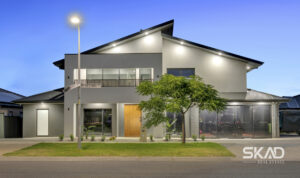 4 Nesting Vista, CRAIGIEBURN, VIC 3064 AUS